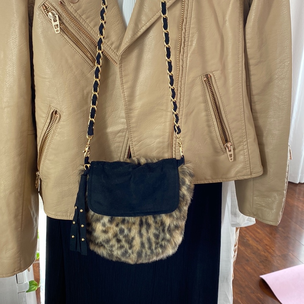 Faux fur crossbody